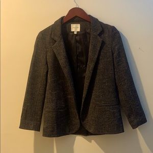 Boyfriend blazer with lovely tweed-like texture